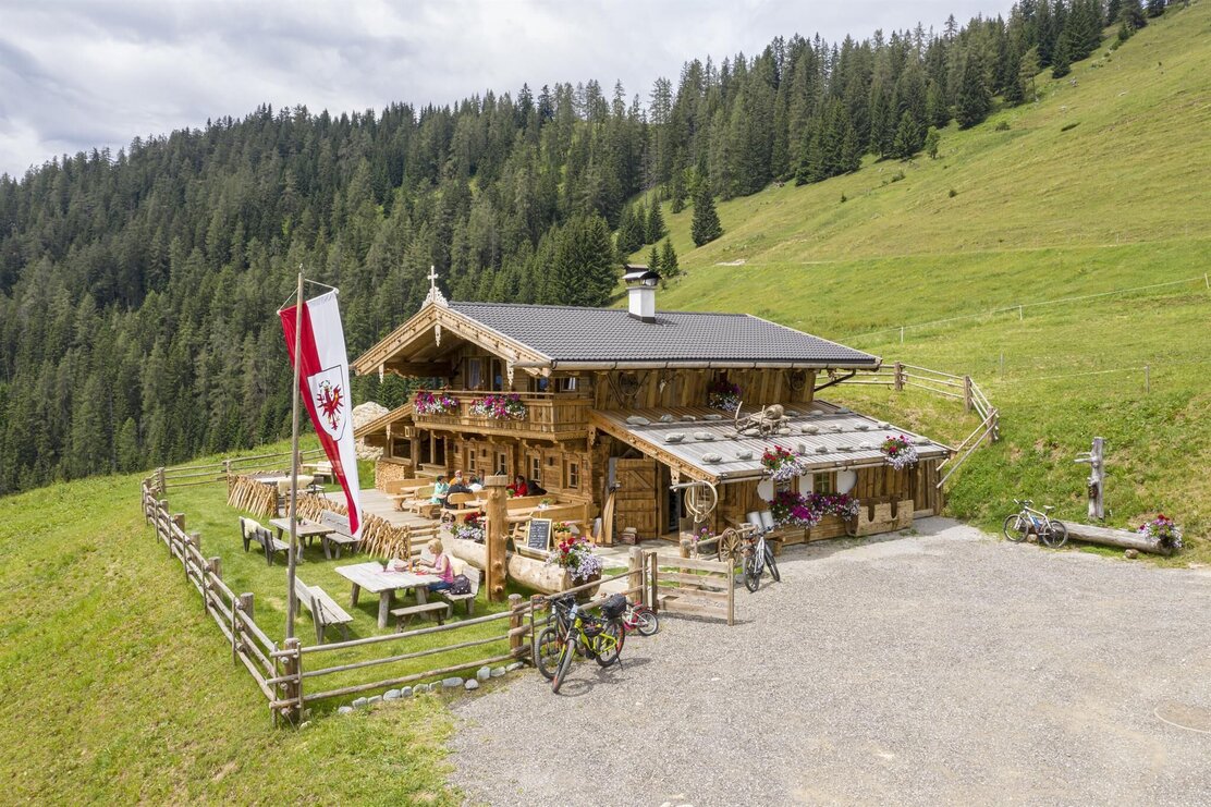 Alm-Ausschank zur Käsesennerin Alpbach