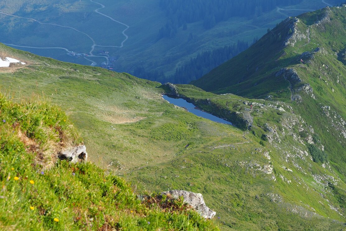 Blick zum Bergsee Sagtaler Spitzen Wanderung | © Sandrine Stock