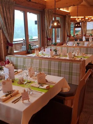 Haflingerhof Restaurant gedeckt | © Haflingerhof